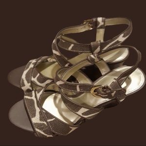 Kelly and Katie Giraffe Wedges Heels Sandals